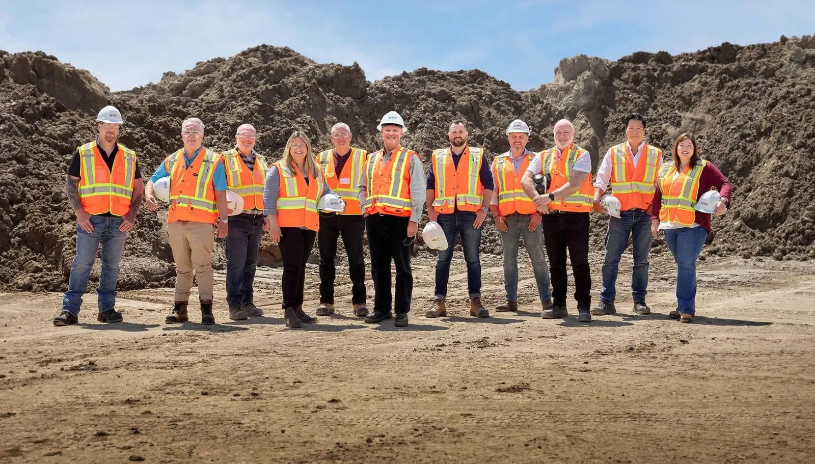 OE Executive Leadership Team at a field site